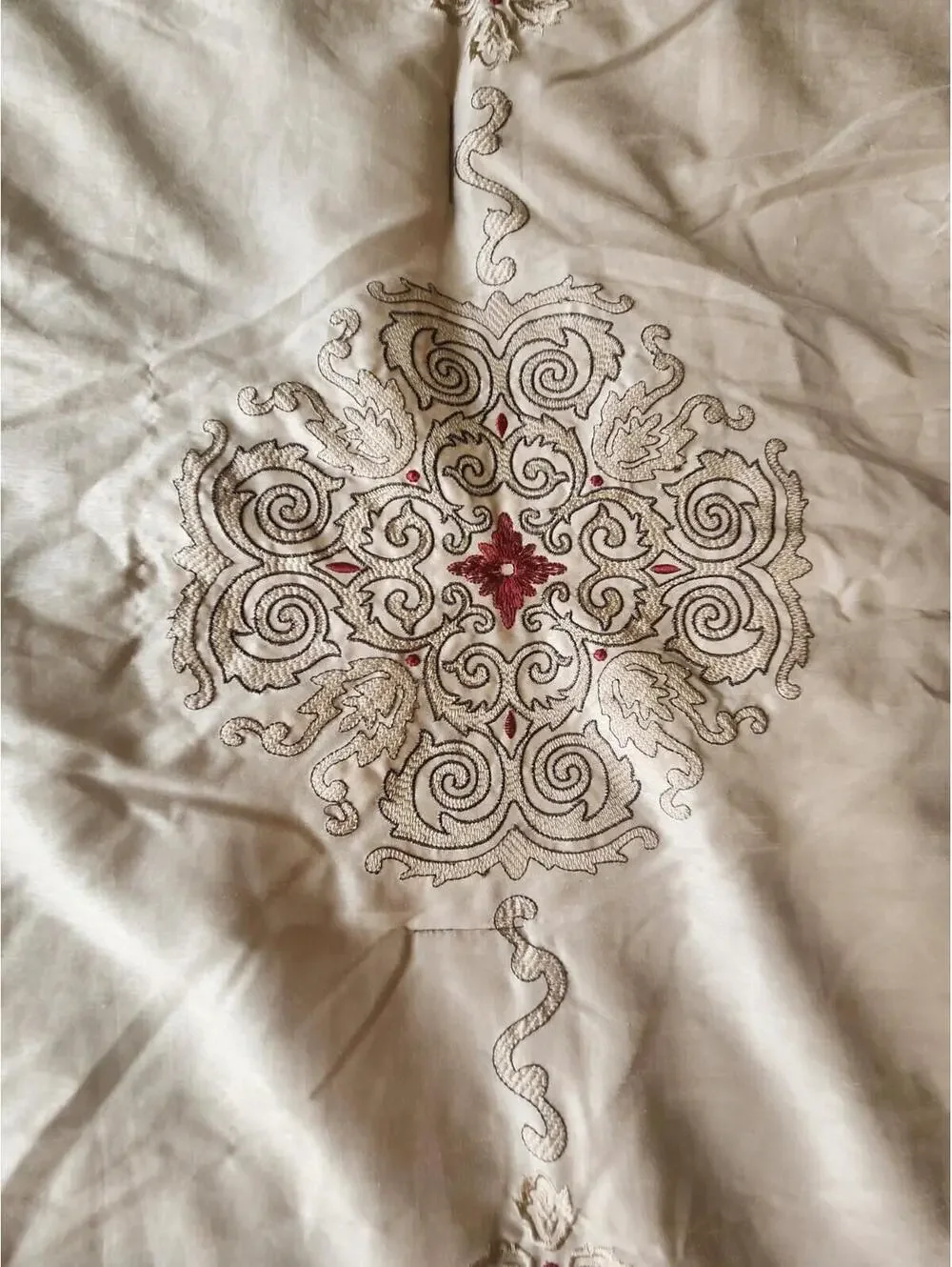 Madison Park Comforter Full/Queen Polyester Red Brown Cream With Pillow Bedding